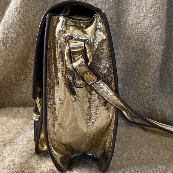 Steven by Steve Madden Light Gold Chrome Crossbody Bag - Picture 4 of 10